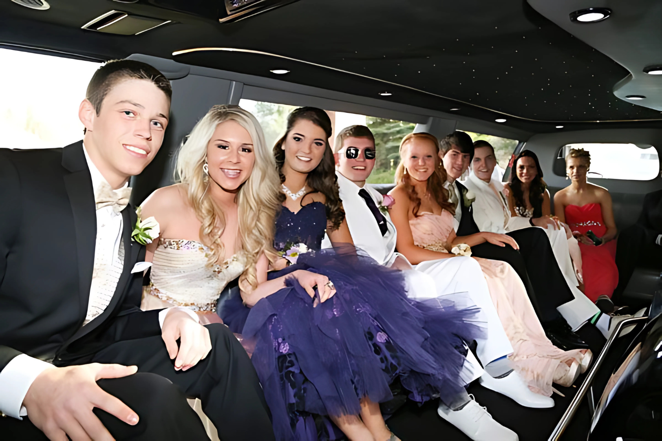 Prom and Graduation Limo Rentals